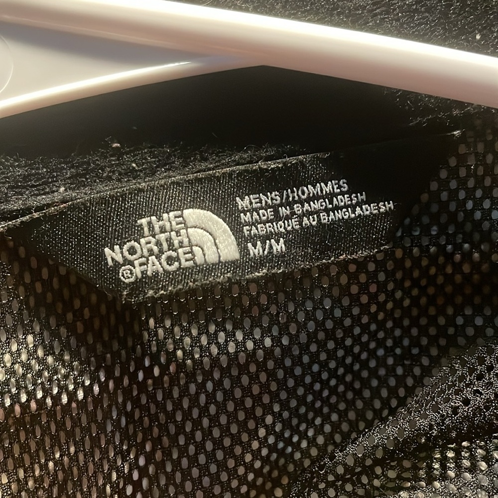North Face Jacket, size medium, black - Picture 4 of 4